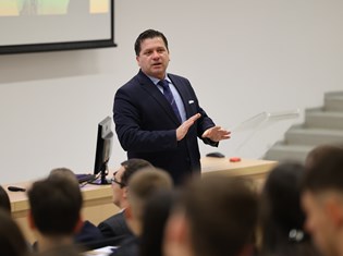 2025-12-03 20-10-46.jpeg